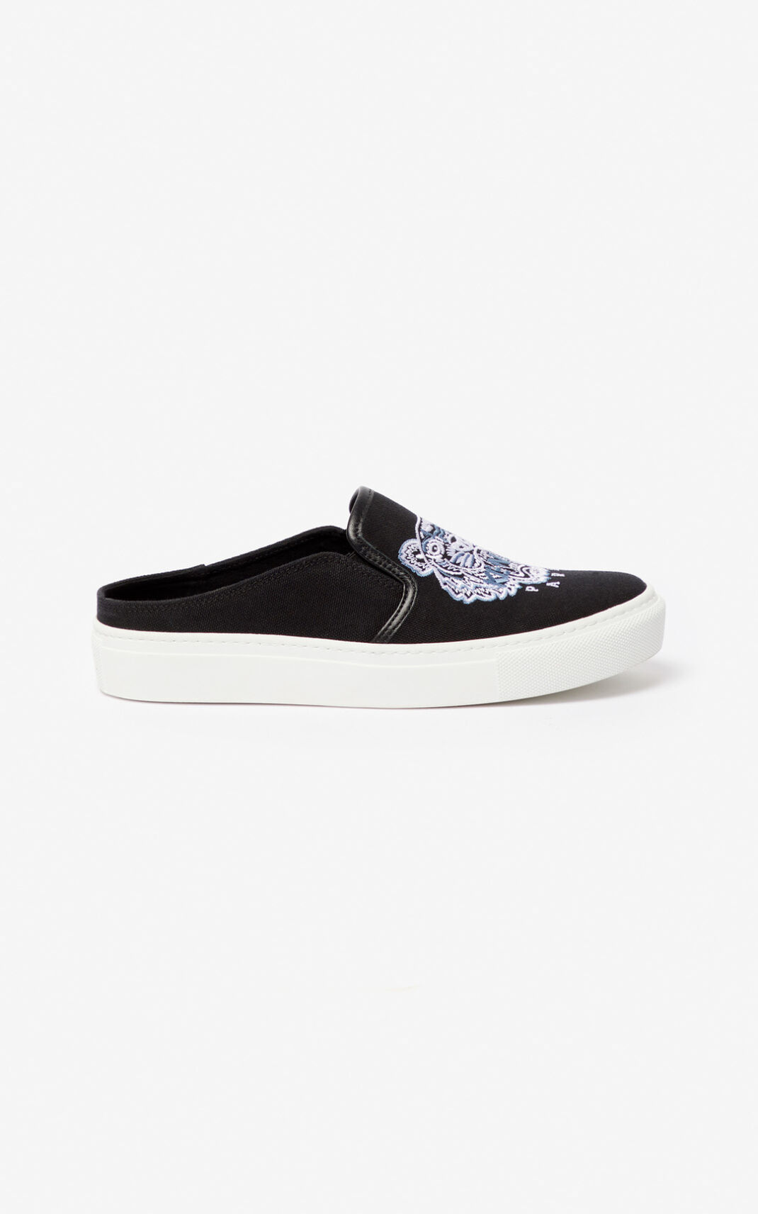 Chinelo Kenzo K Skate Tiger slip on Feminino - Pretas | 486SHFTOZ